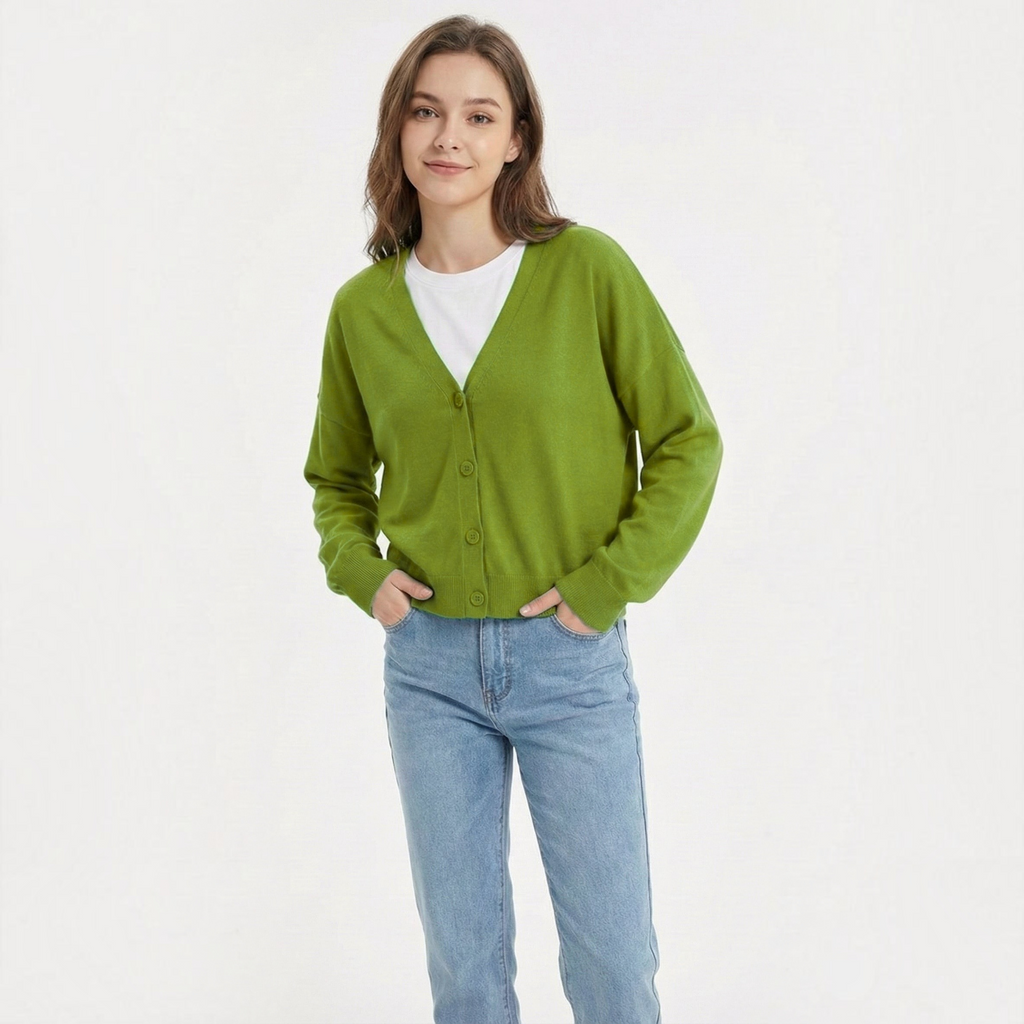 Women's relaxed V-neck button-front cardigan with long sleeves