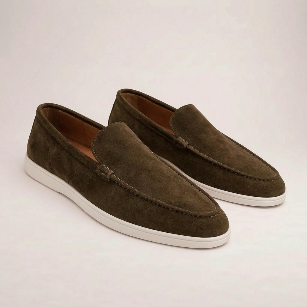 Men's slip-on loafers with moc toe and flat white sole