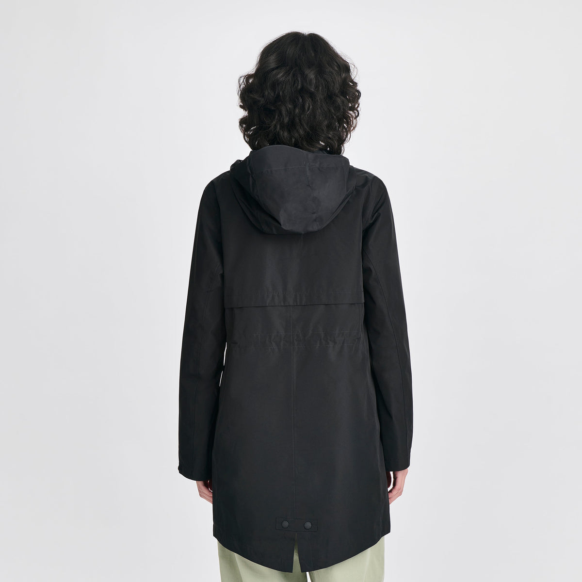 Women's hooded mid-thigh trench coat with long sleeves and zip fastening