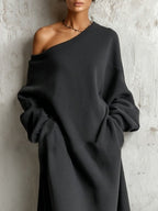 Women's black off-shoulder long-sleeve maxi dress