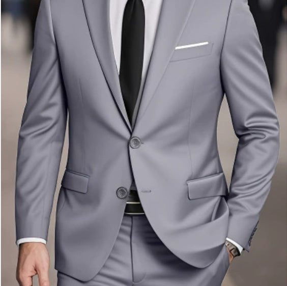 Men's tailored two-piece suit with notched lapels, long sleeves and flap pockets
