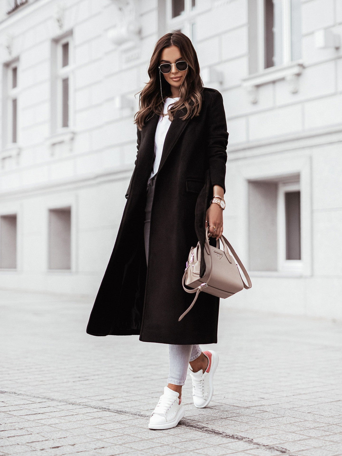 Women's long open-front coat with lapel collar and side pockets
