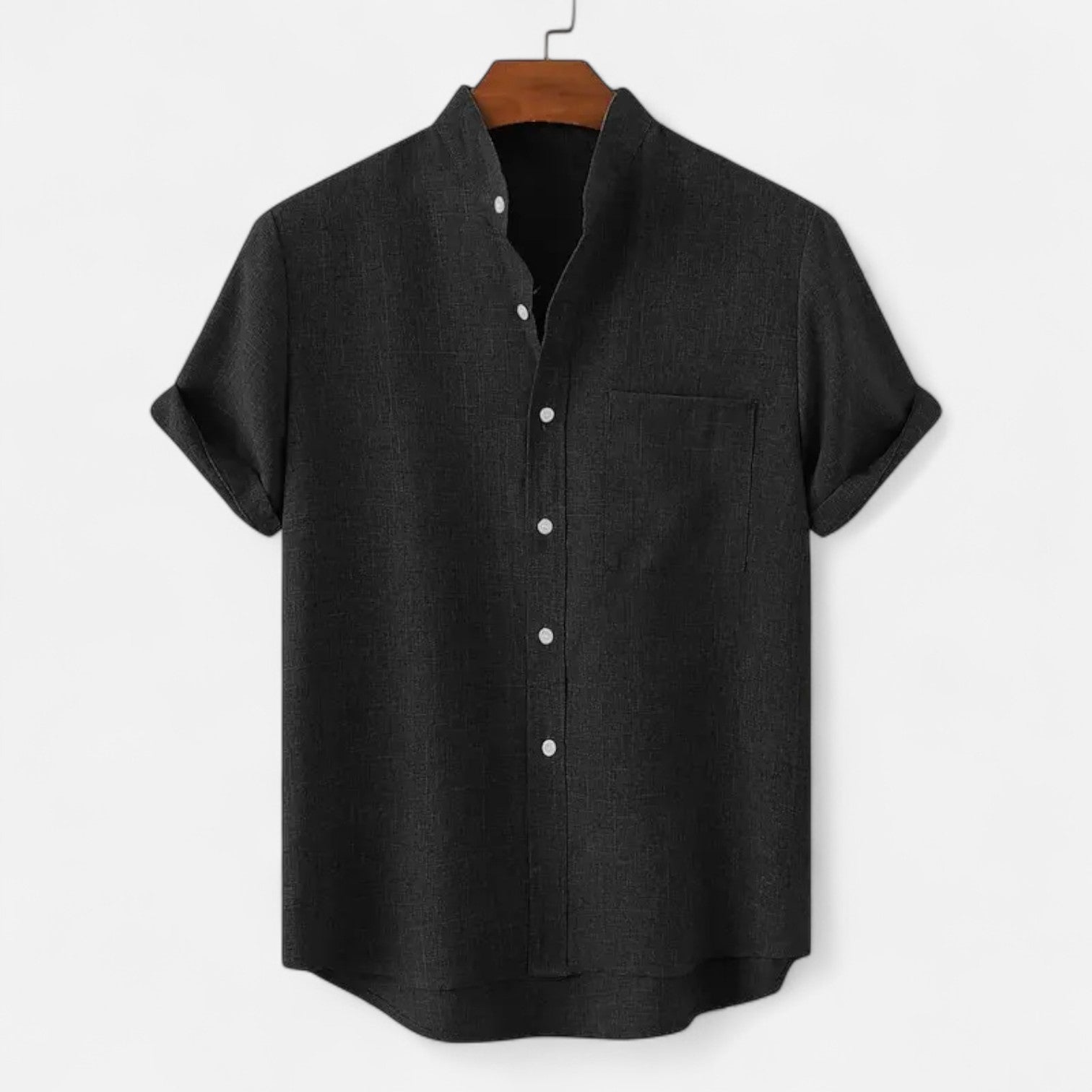 Men's textured short sleeve shirt with mandarin collar and chest pocket