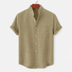 Men's textured short sleeve shirt with mandarin collar and chest pocket