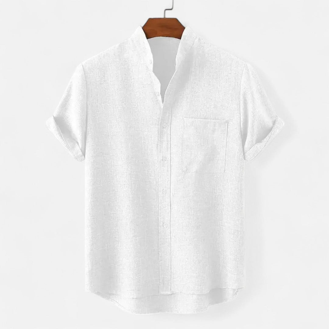 Men's textured short sleeve shirt with mandarin collar and chest pocket