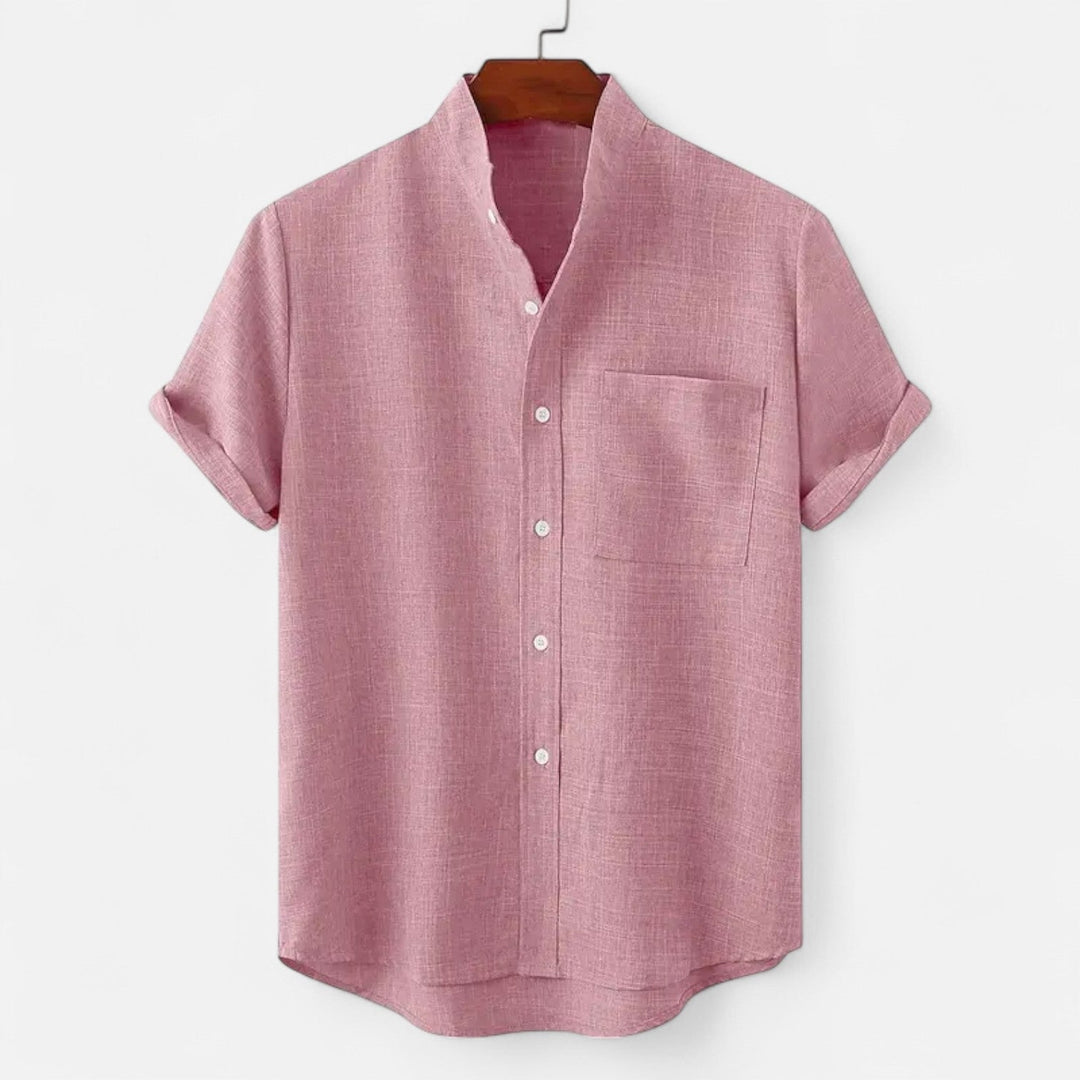Men's textured short sleeve shirt with mandarin collar and chest pocket