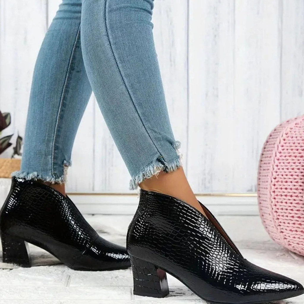 Women's textured pointed-toe ankle boots with high block heels