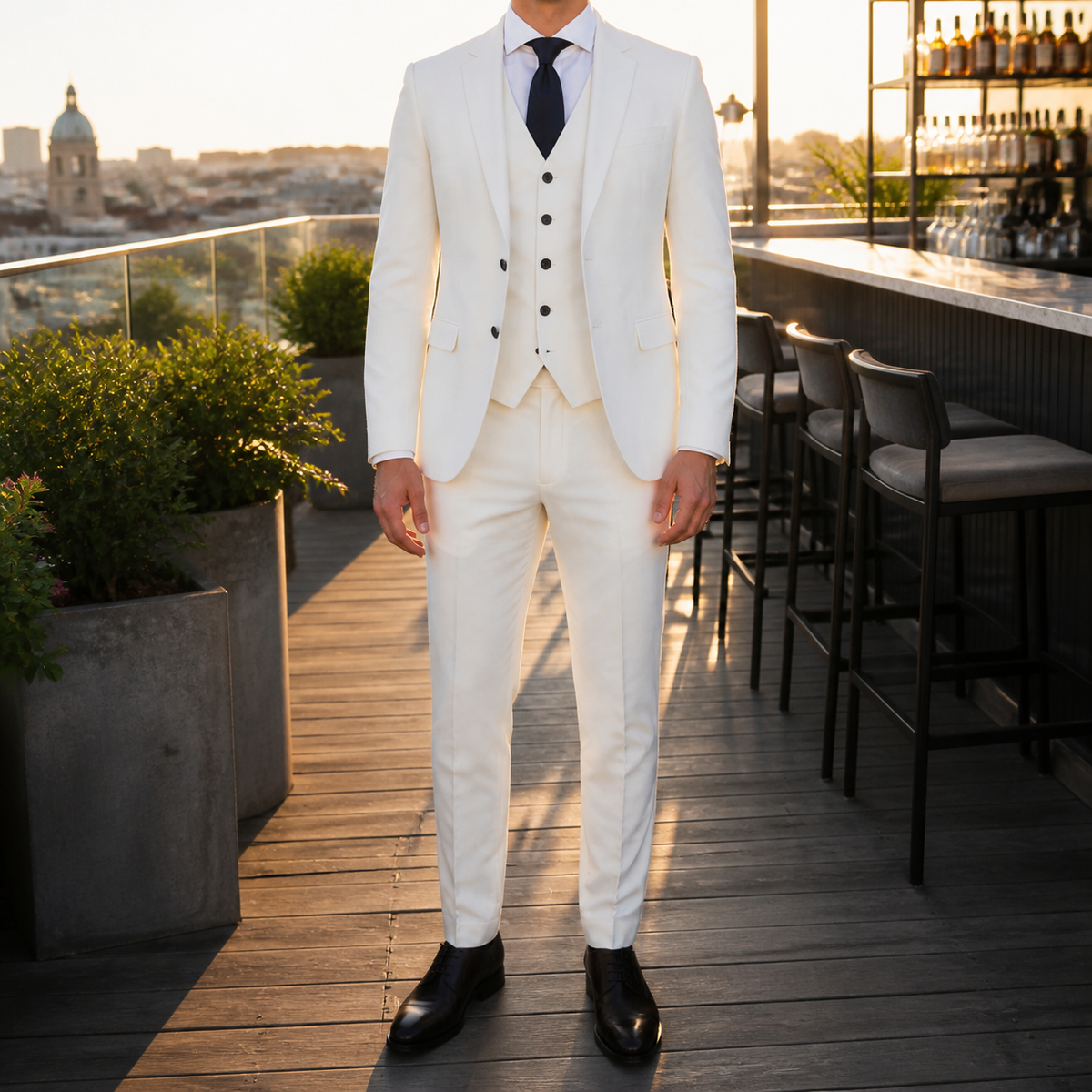 Men's three-piece suit with fitted jacket, waistcoat and tailored trousers