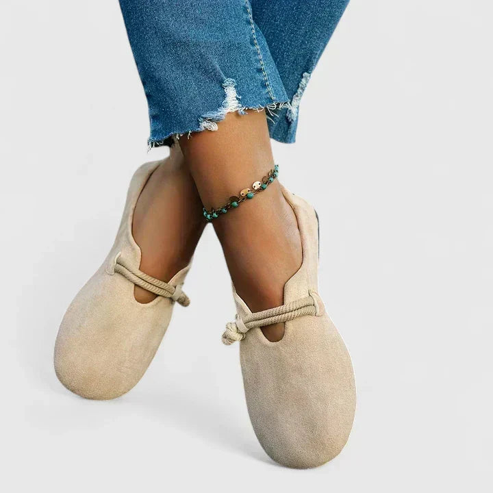 Women's loafers with rope strap and flat sole