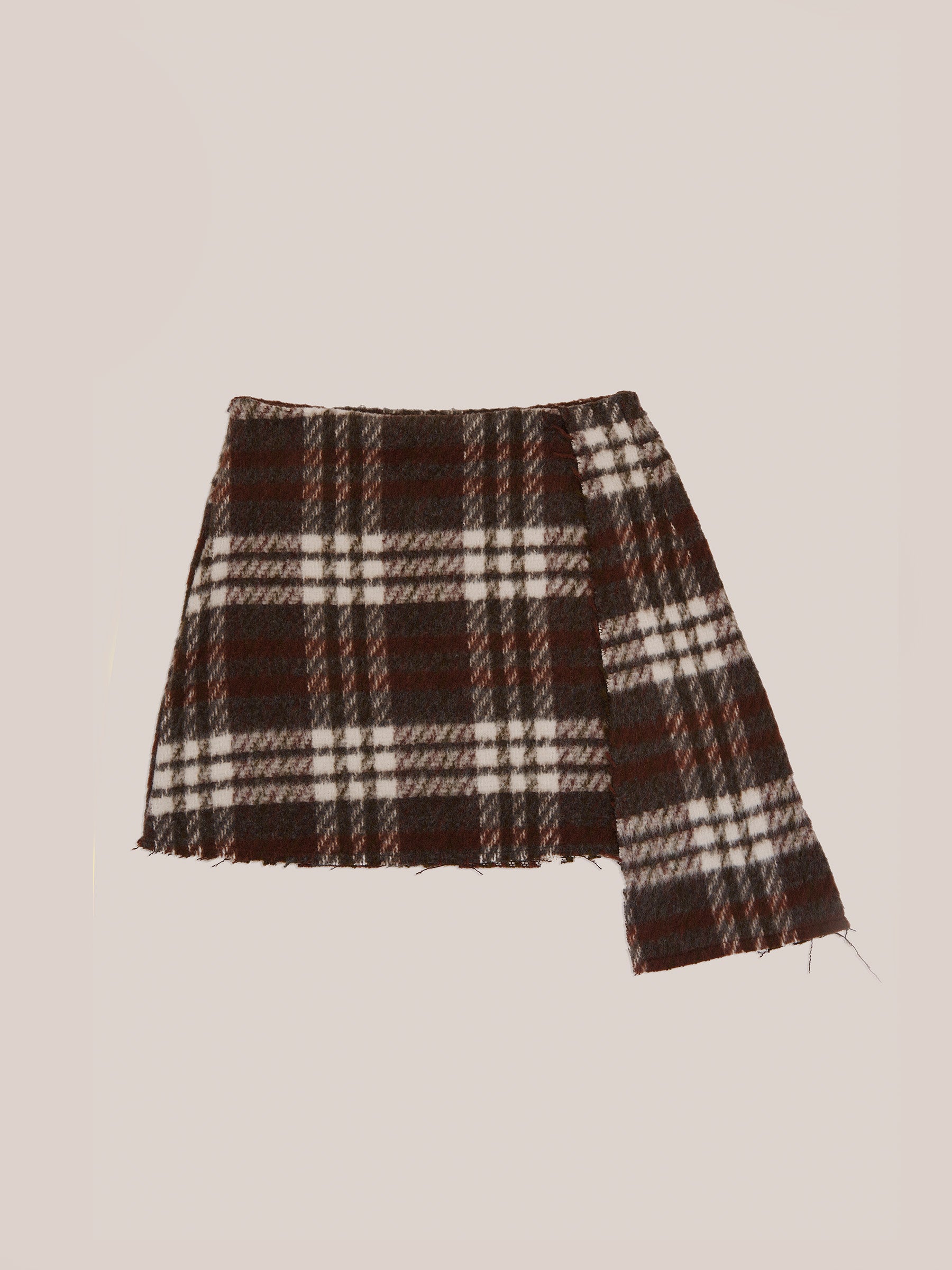 Women's brown plaid mini skirt with high waist and fringed hem