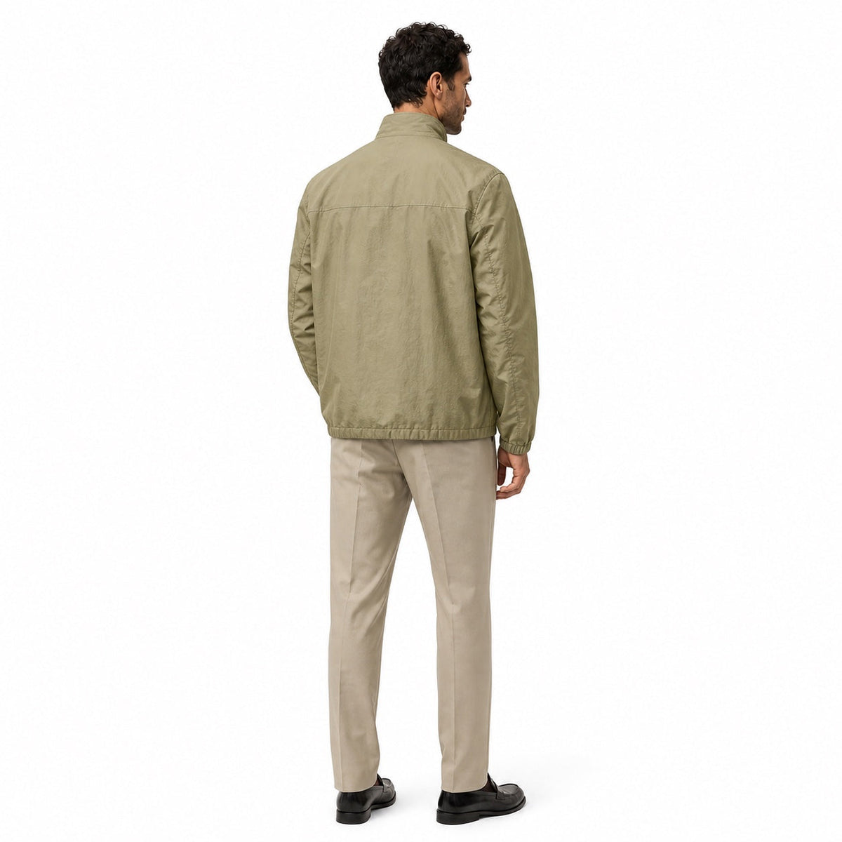 Men's plain windbreaker jacket with stand collar, full zip and zipped pockets