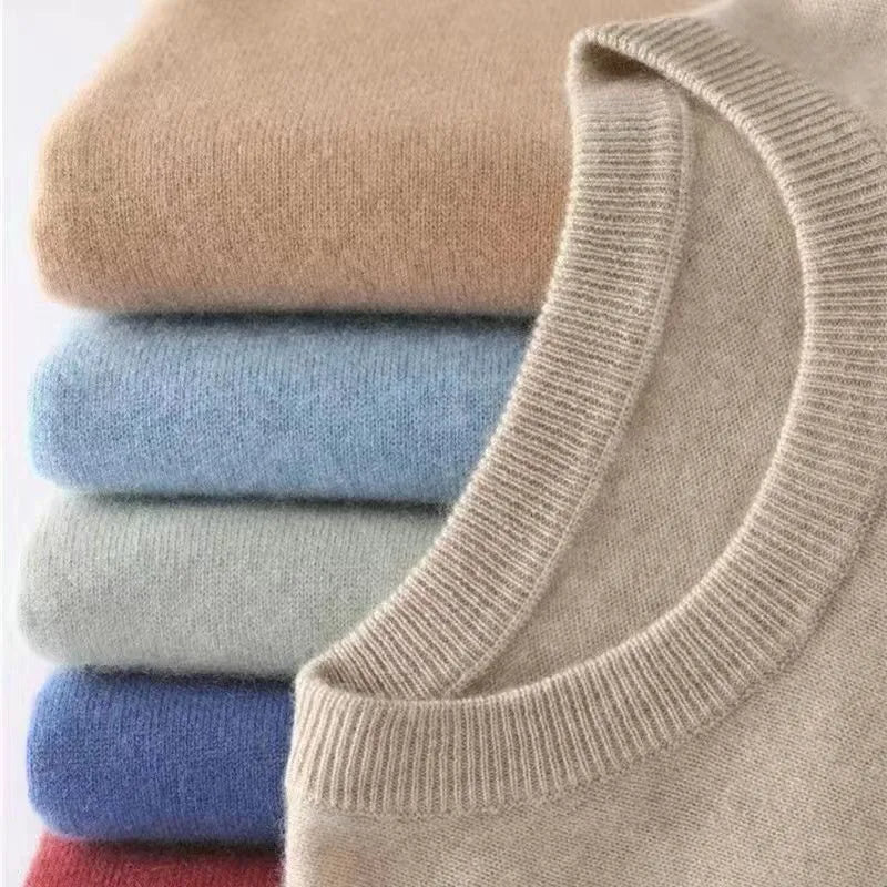 Men's plain crew neck sweater with long sleeves and ribbed trims