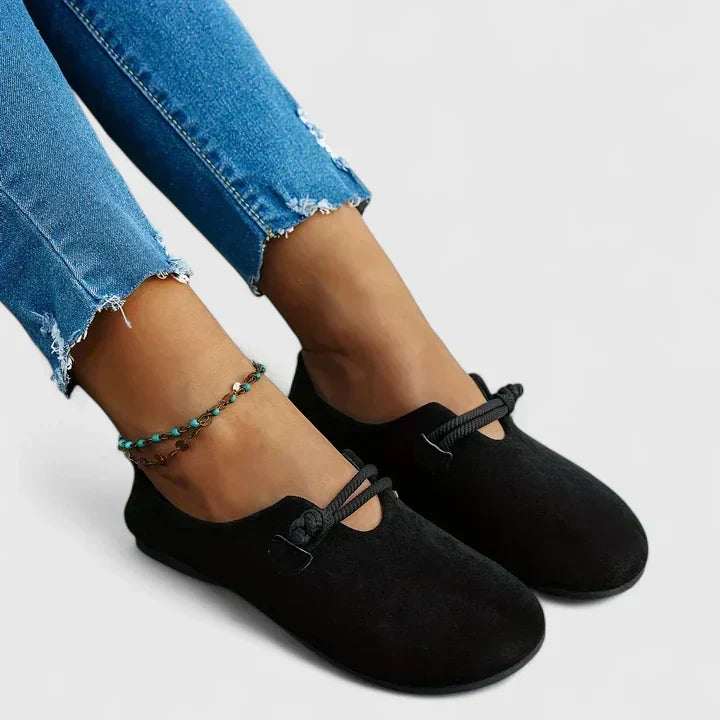 Women's loafers with rope strap and flat sole
