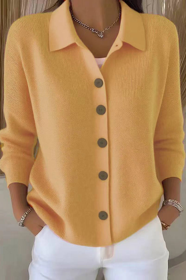Women's plain knit cardigan with shirt collar, long sleeves and button front