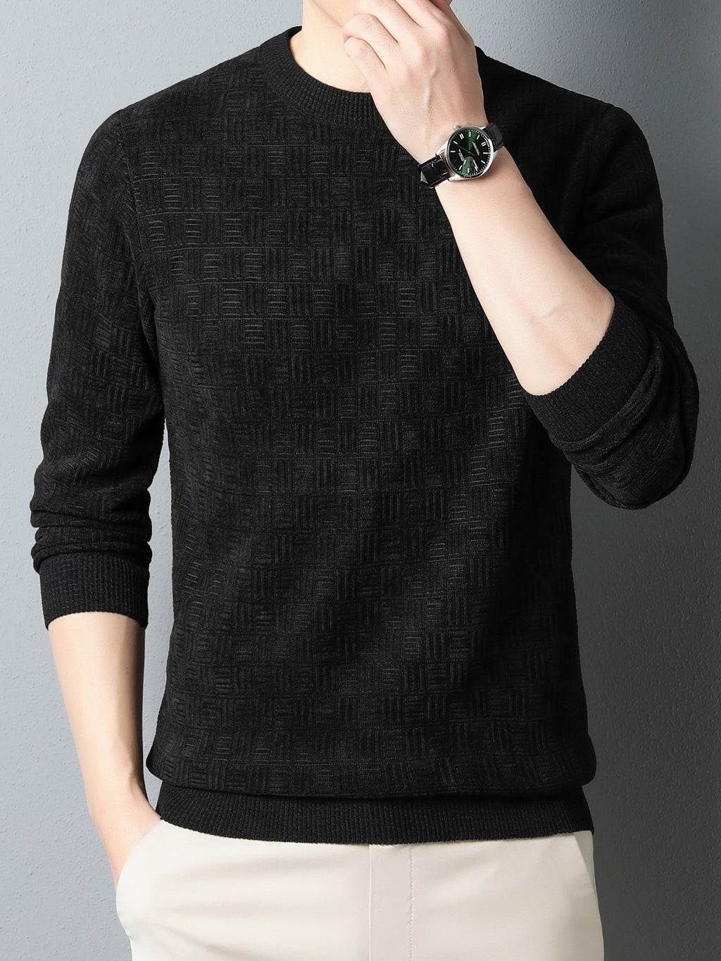 Men's textured crew neck jumper with long sleeves