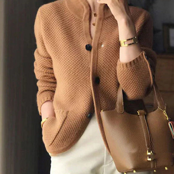 cardigan-cachemire-femme-coupe-ajustee-col-montant-boutons-chaleur-et-style-women-2