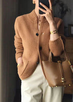 cardigan-cachemire-femme-coupe-ajustee-col-montant-boutons-chaleur-et-style-women-3