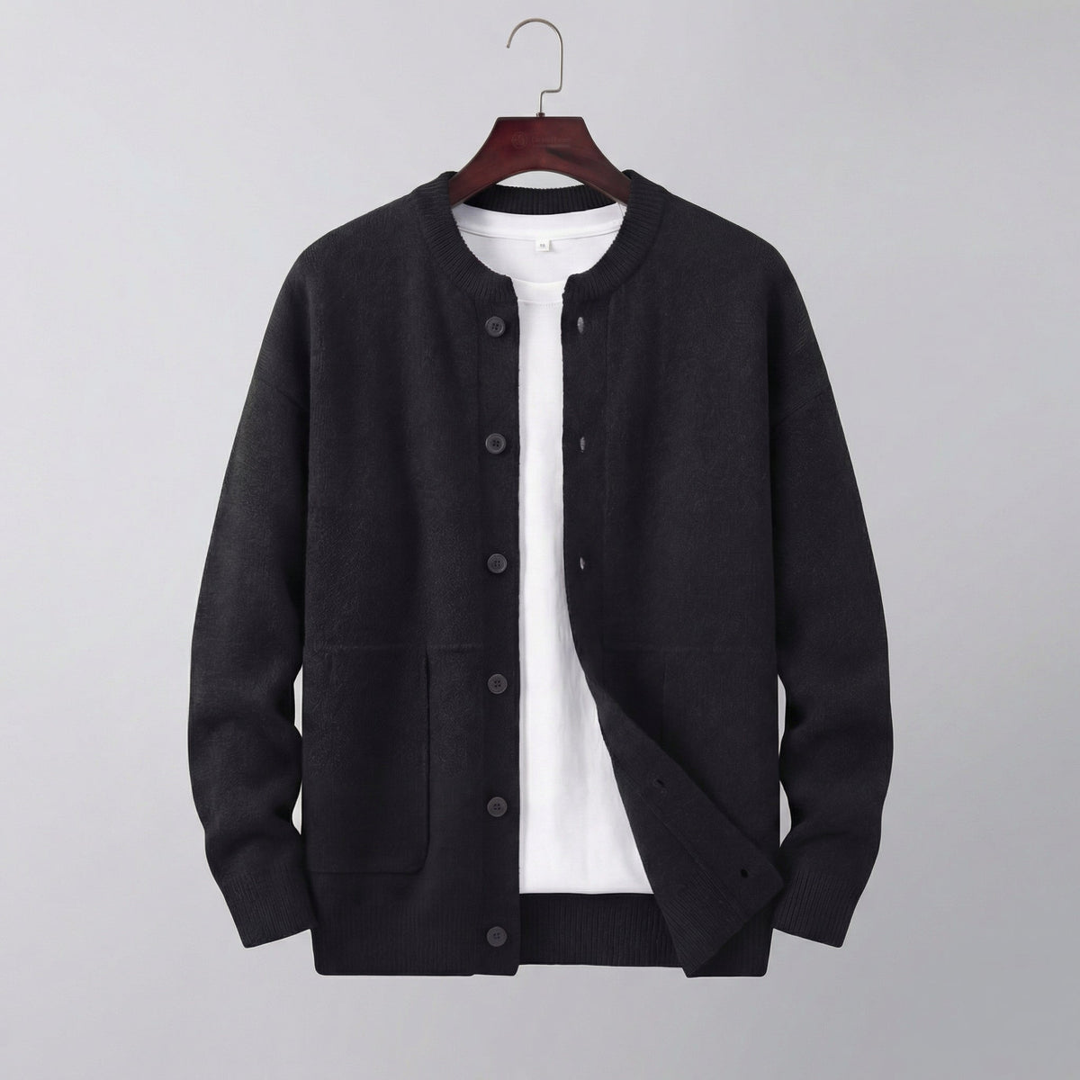 Men's textured button cardigan with crew neck, long sleeves and two front pockets