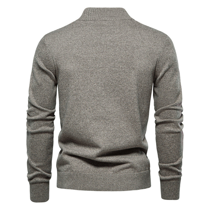 Men's buttoned stand collar cardigan with long sleeves and flap pockets