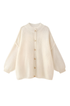 Women's oversized knit cardigan with crew neck and button front