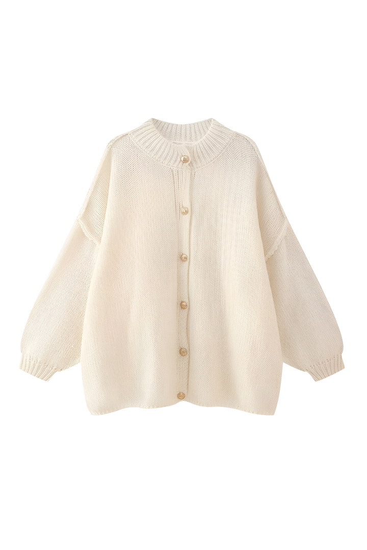 Women's oversized knit cardigan with crew neck and button front