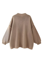 Women's oversized knit cardigan with crew neck and button front
