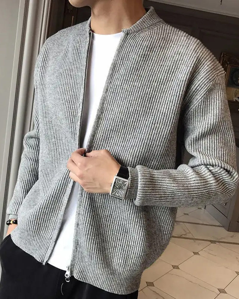 Men's ribbed knit zip cardigan with stand collar and long sleeves