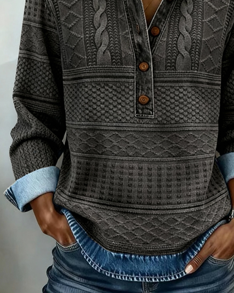 Women's textured long sleeve shirt with collar and buttons