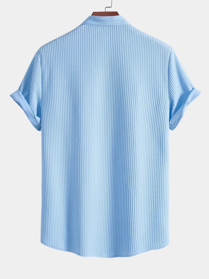 Men's textured Mandarin collar shirt with short sleeves and button front
