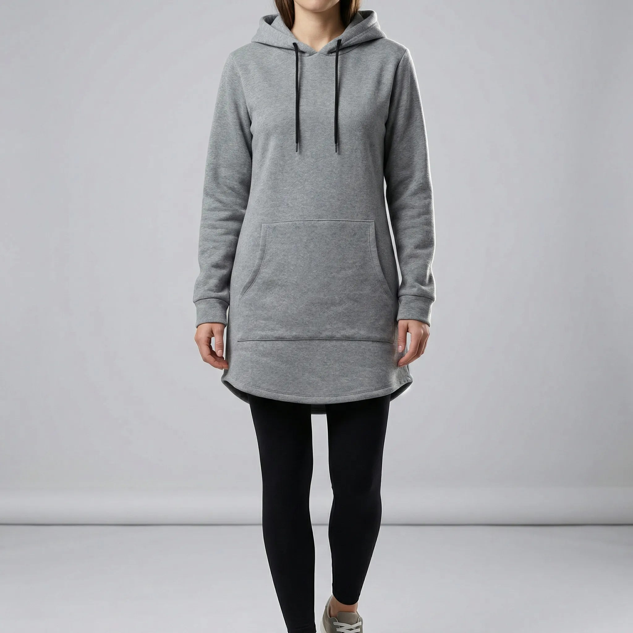 Women's hooded tunic sweatshirt with kangaroo pocket and curved hem