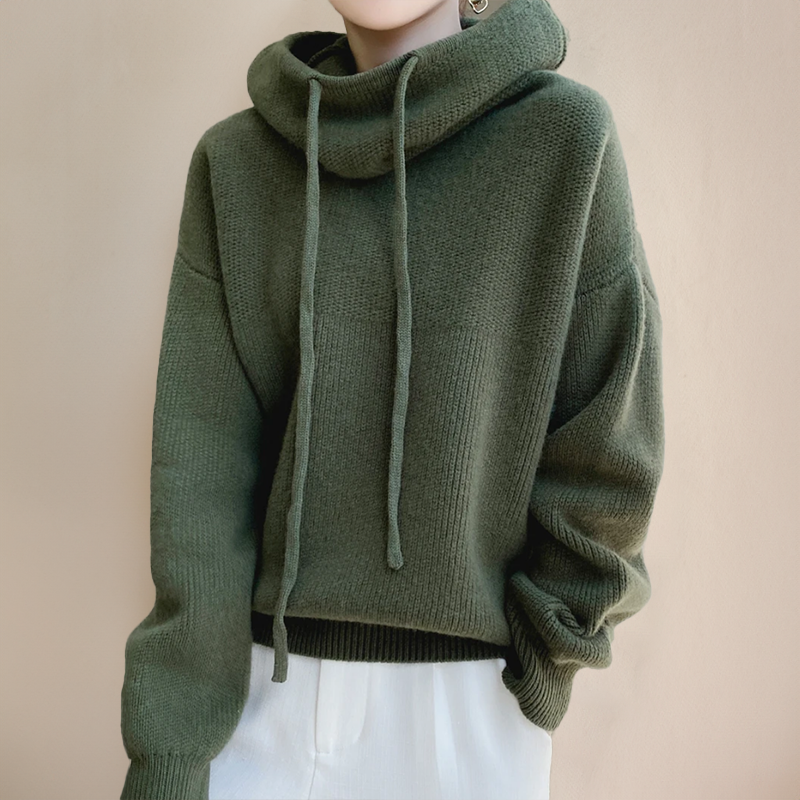 Women's knitted hoodie with drawstrings and ribbed trims