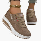 Women's low-top lace-up sneakers with platform soles