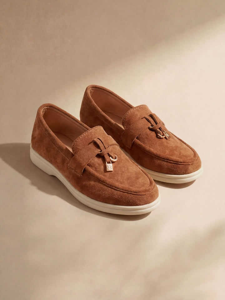 Women's pointed toe loafers with strap and flat sole
