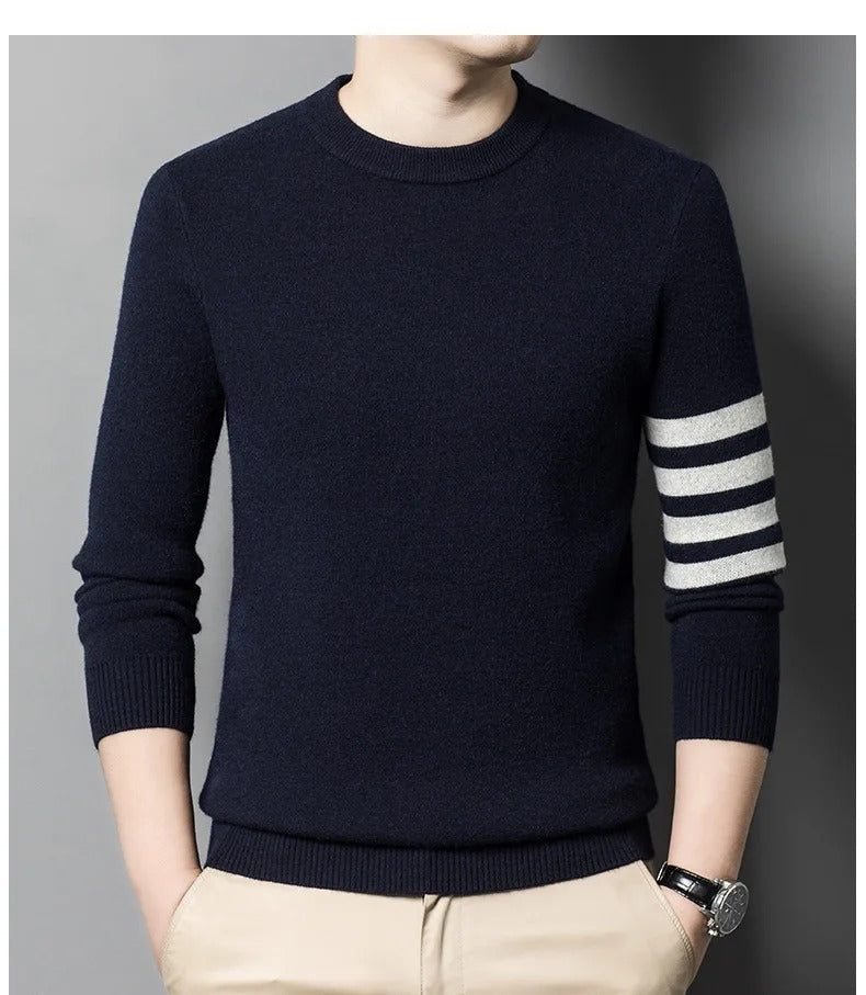 Men's crew neck sweater with contrasting striped sleeve detail