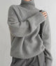 Women's plain ribbed turtleneck jumper with long sleeves and relaxed fit