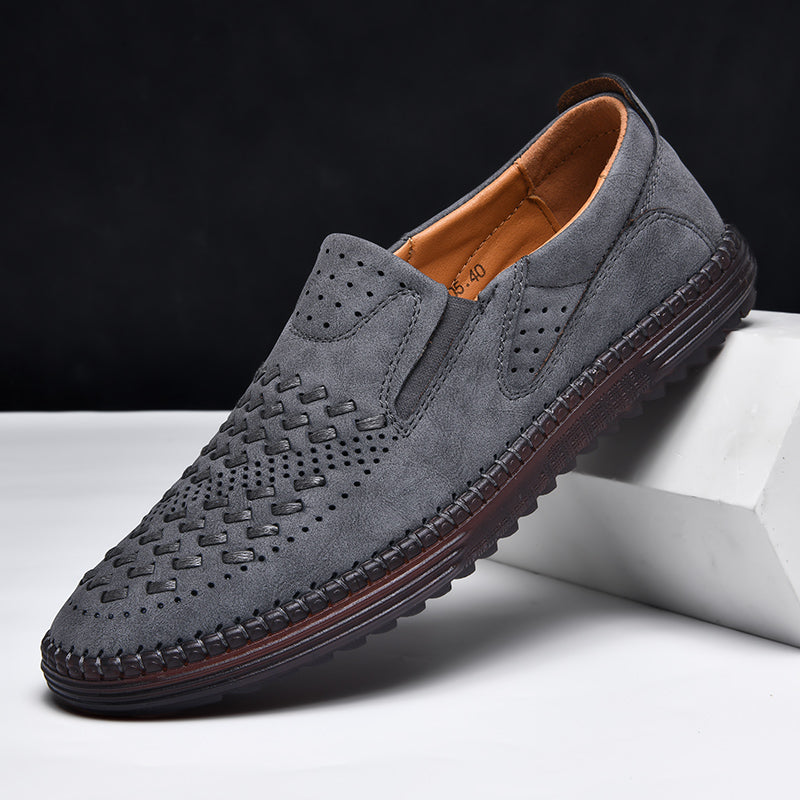 Men's perforated slip-on loafer with round toe and flat textured sole