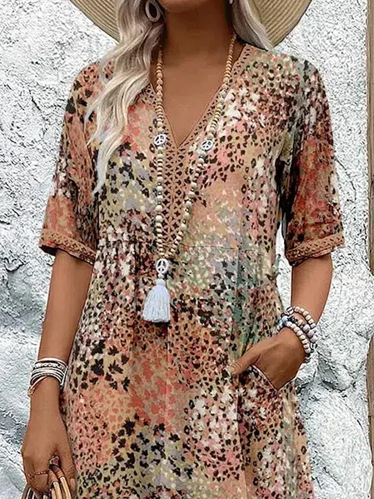 Women's multicoloured floral midi dress with V-neck, short sleeves and pockets