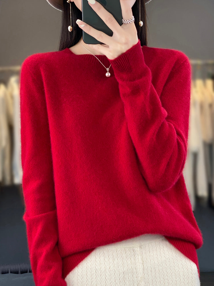 Women's plain crew neck jumper with long sleeves and ribbed trims