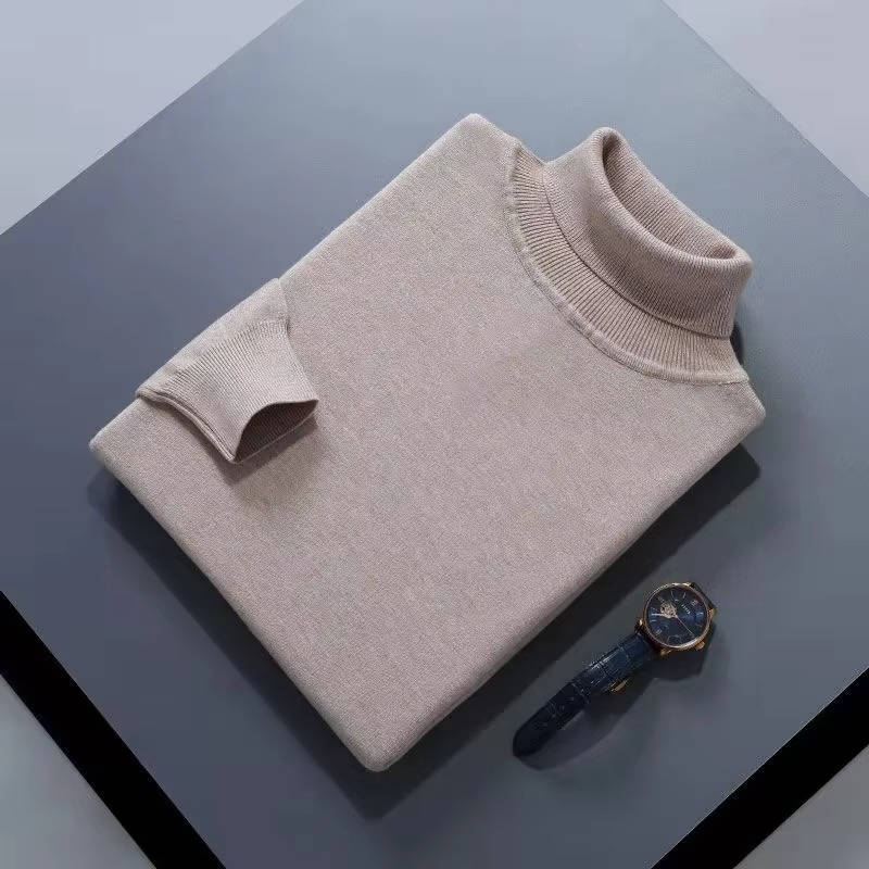 Men's long-sleeve turtleneck sweater with ribbed trims