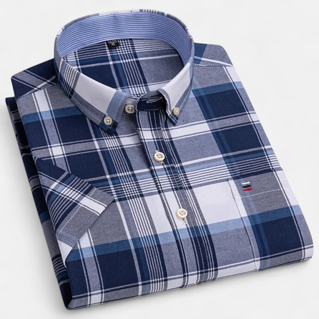 Men's short sleeve gingham shirt with button-down collar