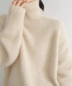 Women's plain ribbed turtleneck jumper with long sleeves and relaxed fit