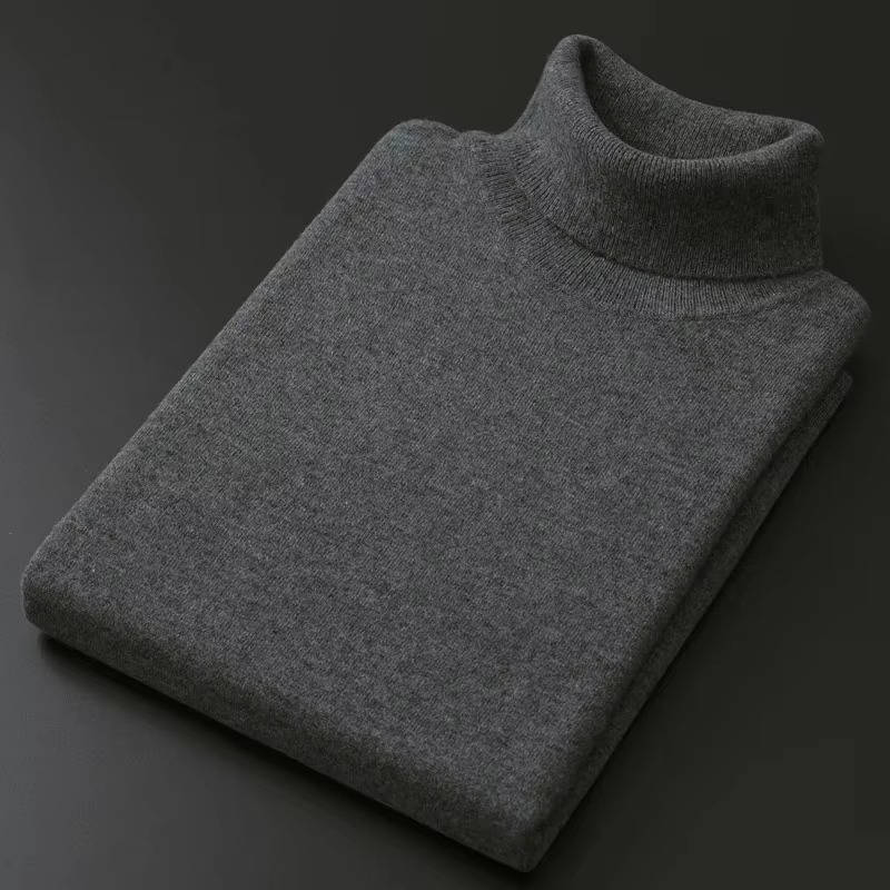 Men's long-sleeve turtleneck sweater with ribbed trims