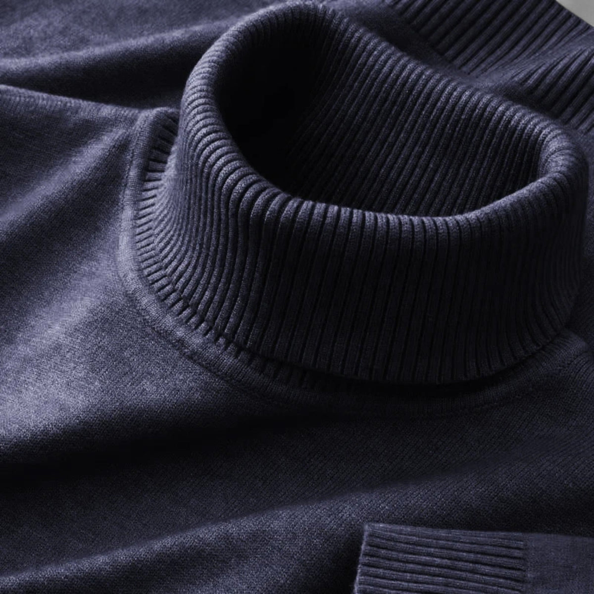 Men's ribbed roll neck jumper with long sleeves and ribbed cuffs