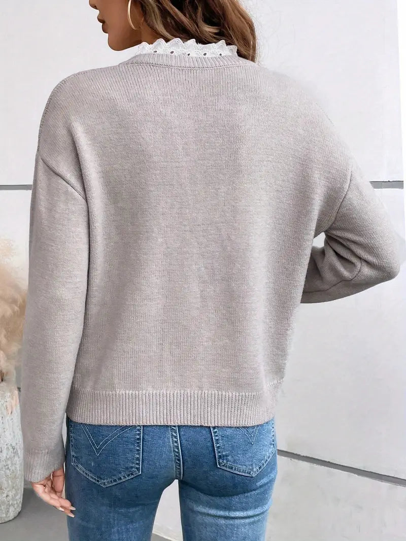 Women's V-neck knit jumper with contrasting white lace collar