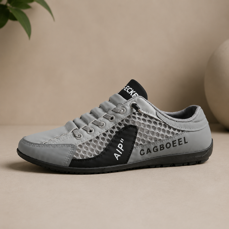 Men's lace-up trainers with mesh panels, contrast overlays and flat ridged soles