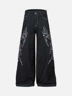embroidered-flame-baggy-jeans-outfit-inspo