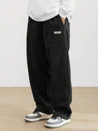 Men's loose straight-leg corduroy trousers with side pockets
