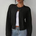 Women's cropped ribbed cardigan with round neckline, long sleeves and button front