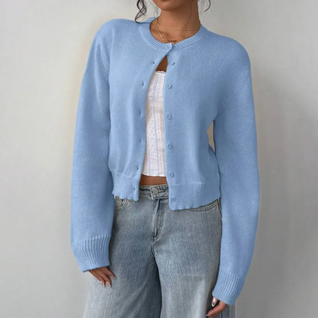 Women's cropped ribbed cardigan with round neckline, long sleeves and button front