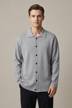 Men's oversized knitted cardigan with spread collar and button front